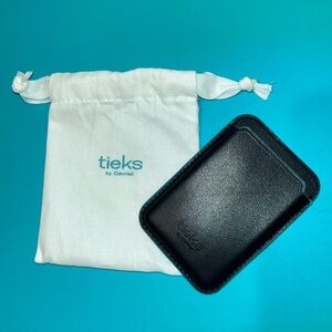 Tieks MagSafe card holder (2025 advent calendar)